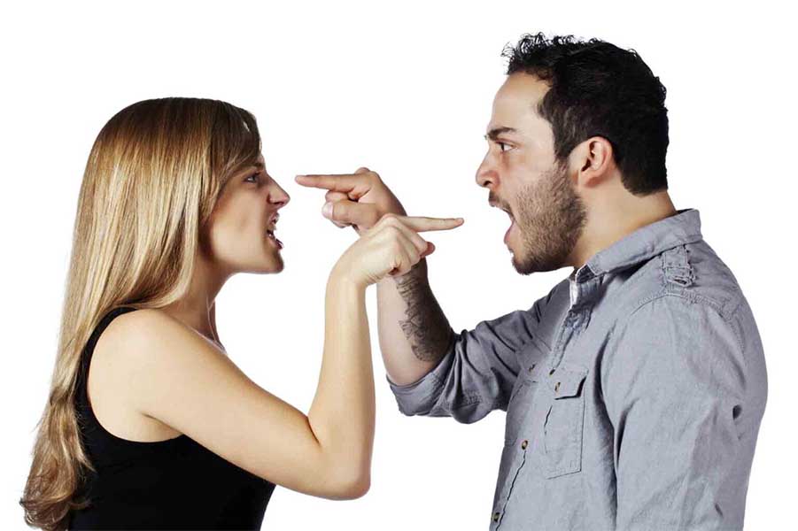 حرفی که نباید حین دعوا به همسرتان بگویید
