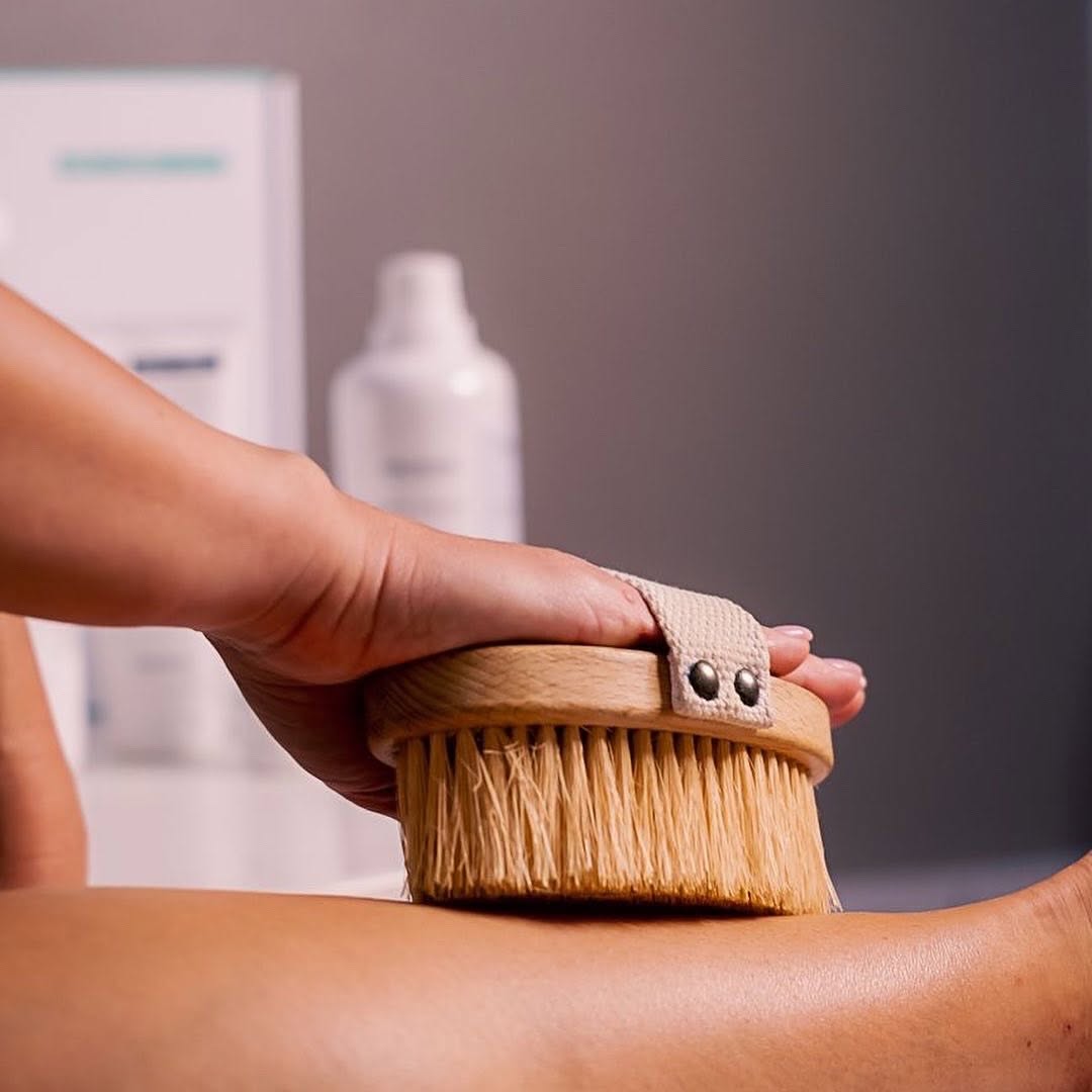 Lif (4) لیف دسته دار چوبی