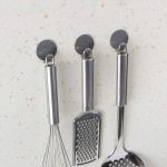 آویز دیواری استیل 9 عددی چسبدار B-176