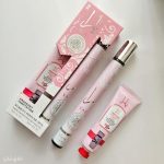 پک کادویی عطر و کرم دست یارا زنانه