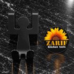 آویز روی درب کابینت دستمال حوله طرح آدمک